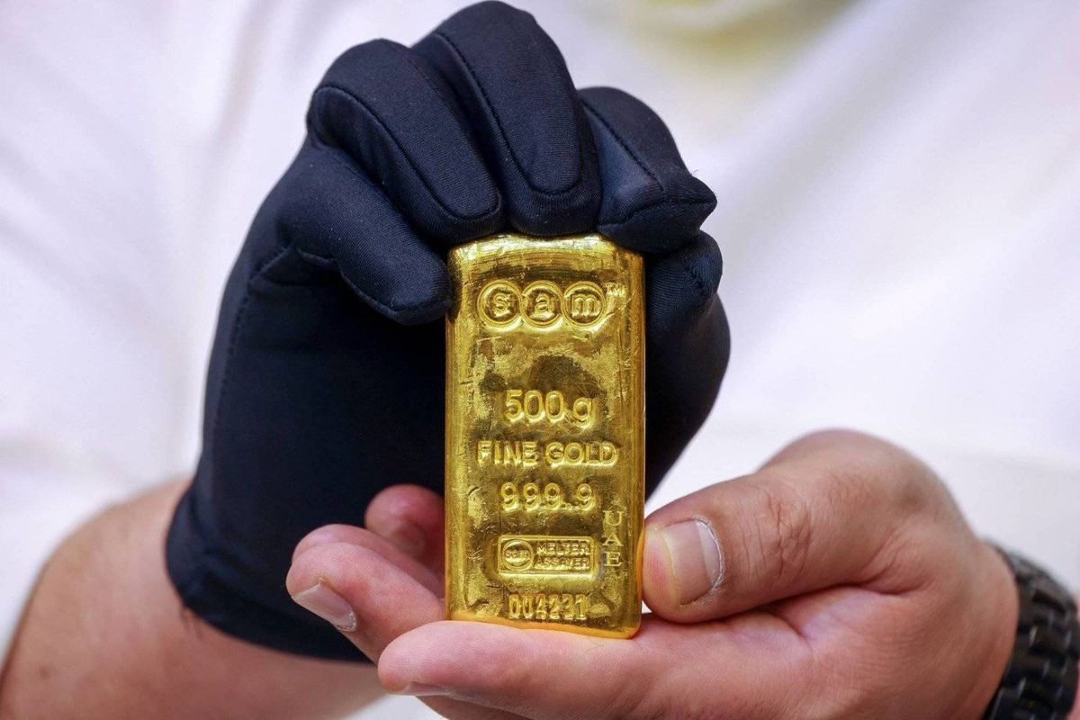 Analisis Gold declines as US-China trade optimism offsets Fed rate cut bets - Data Pasar 2025-10-27