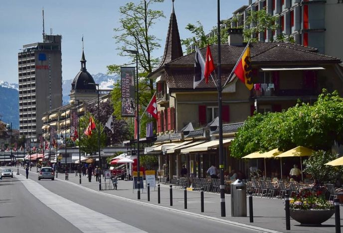 Analisis Data Swiss National Bank (SNB) membuat USD/CHF Menguat - Data Pasar 2025-11-08