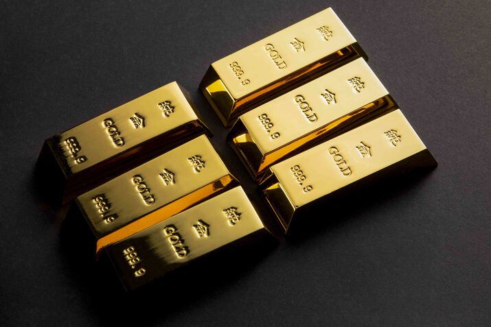 Analisis Emas Naik, Apaakah Fed Siap Pangkas? - Data Pasar 2025-11-26