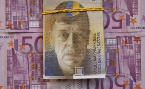 Franc Tertahan Meski Data Swiss Solid