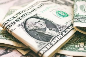 Dolar AS Bertahan Kuat, Konflik AS-Iran Panaskan Risiko Inflasi
