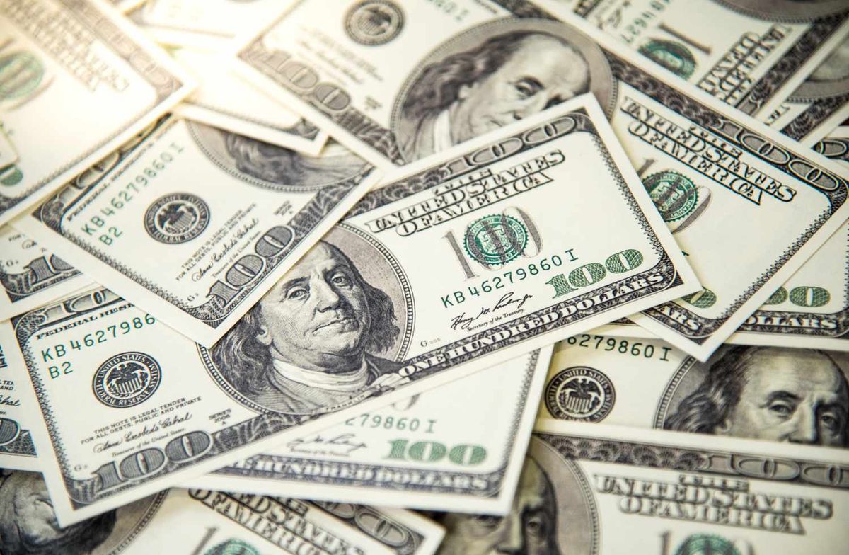 Analisis Dolar Stabil Dekat Terendah, Pasar Pangkas Ekspektasi Fed Hike - Data Pasar 2026-08-18