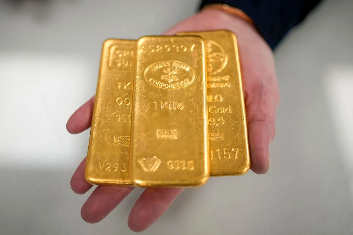 Analisis Yield AS Menguat, Emas Kembali Jatuh di Bawah US$4.400 - Data Pasar 2026-08-11